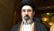 قائد الثورة الإسلامية معزيا باستشهاد العميد خادمي: الاغتيالات لن تحدث خللاً في المضيّ نحو أهداف المجاهدين